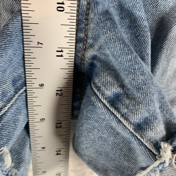 Kut from the Kloth Women's Jane High Rise Cut Off Raw Hem Jean Shorts Size 12 - Picture 3 of 12